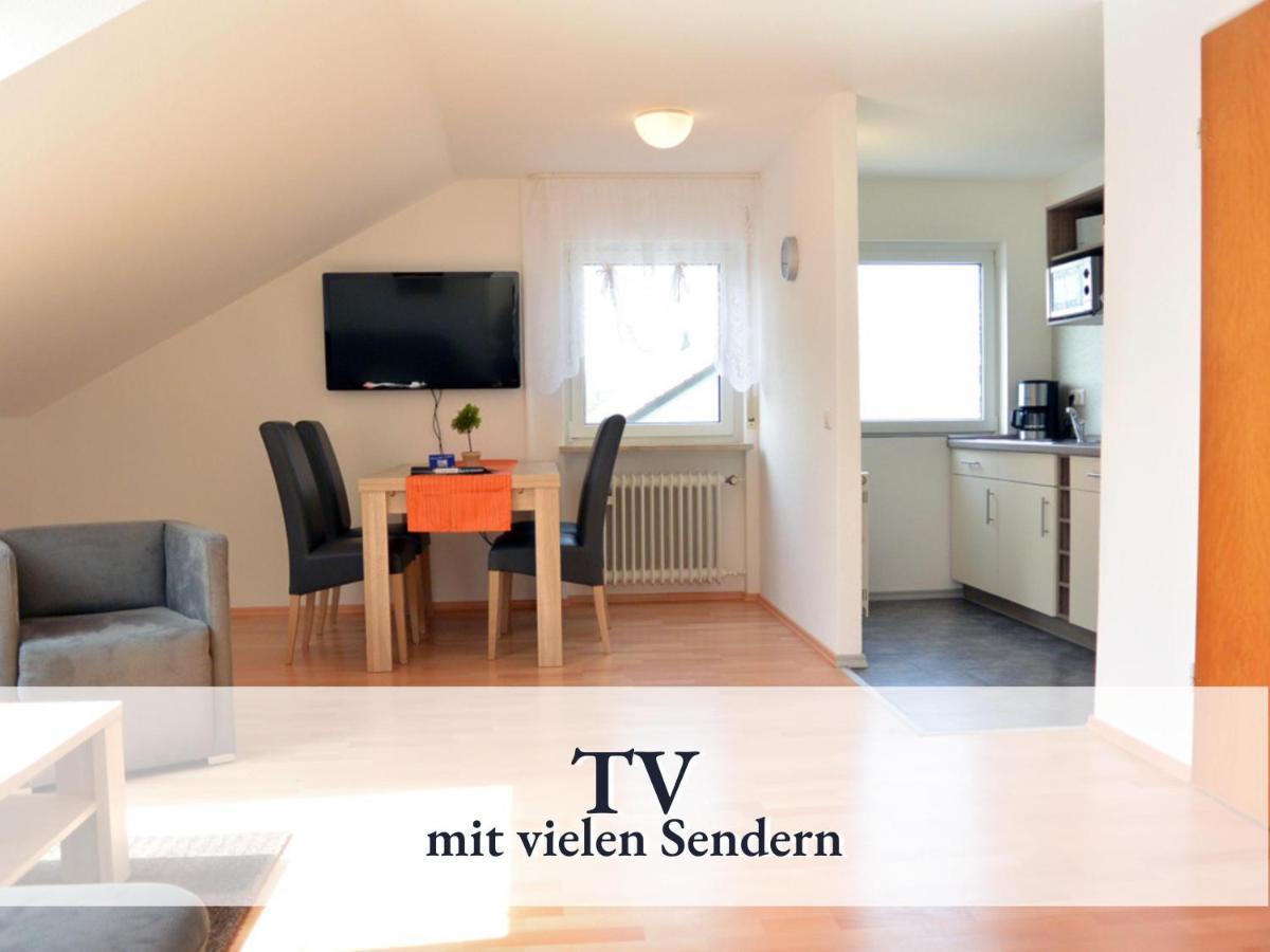 Grosse Moderne Ferienwohnung In Bester Bodenseelage L 1 Minute Zum Bodensee L 3 Zimmer L Vollausgestattete Kueche L Sonnenbalkon L Wlan L Willkommen Im Apartment Mettnau Radolfzell am Bodensee Bagian luar foto